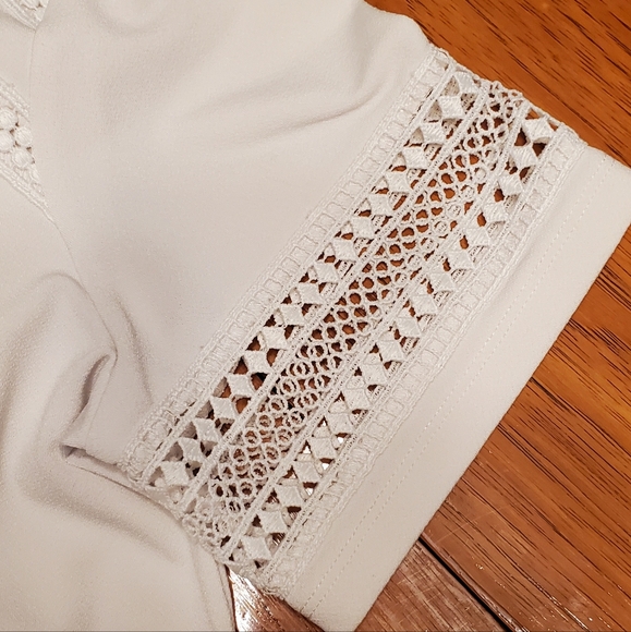 H&M Ivory lace blouse, sz XS - Picture 5 of 8